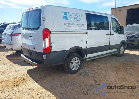 2018 Ford Transit-250 z USA, uszkodzony, nr VIN 1FTYR1YMXJKB17015